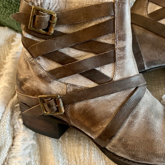 Freebird by Steven Taupe Brown Tan Strappy Leather Sammi Booties 9 - Picture 11 of 16